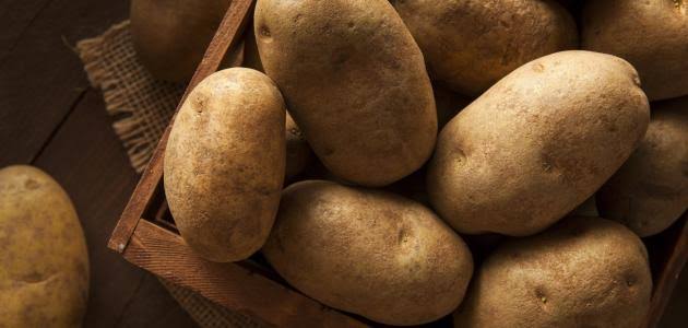 يجب حفظ البطاطس والبصل والثوم في الثلاجة