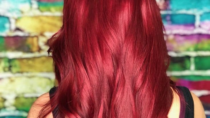 طريقة صبغ الشعر باللون الأحمر واللون الأشقر بمكونات طبيعية 100% في المنزل
