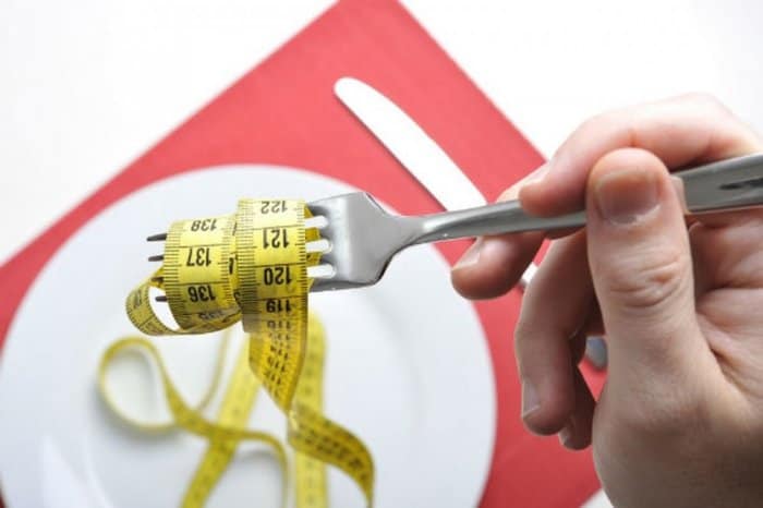 أسباب ثبات الوزن في حمية الصيام المتقطع وطرق علاج ثبات الوزن