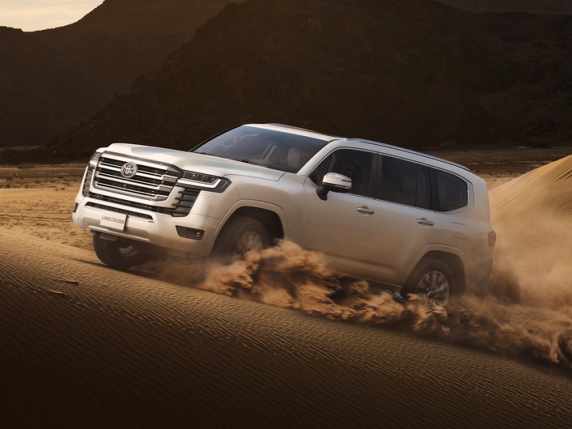  صور 2022 toyota land cruiser