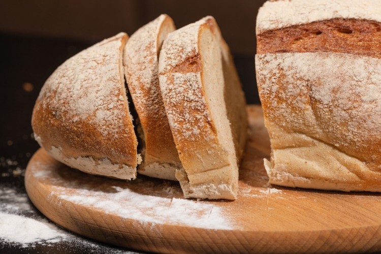 طريقة عمل خبز البر بمكونات بسيطة
