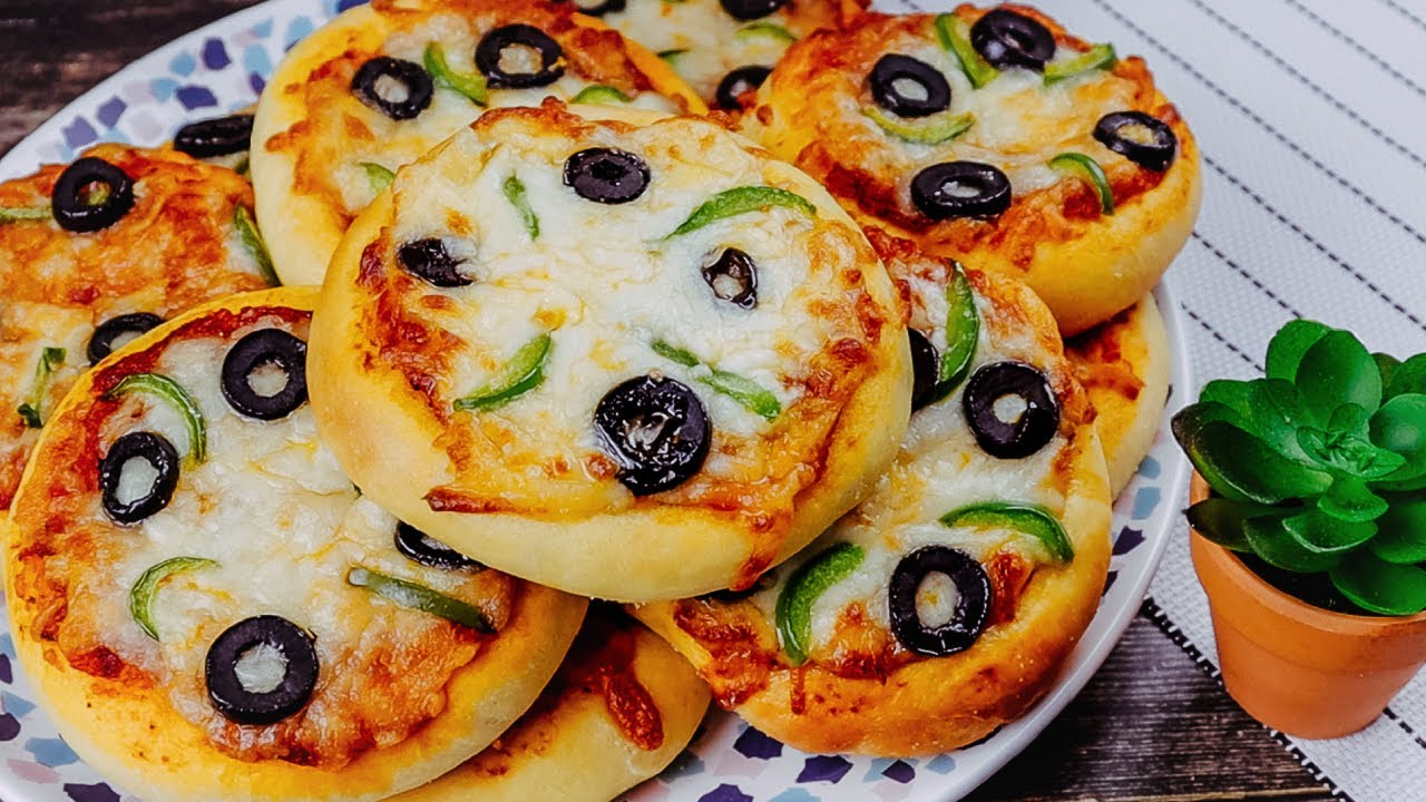طريقة عمل فطائر البيتزا الهشة في المقلاة أسرع وجبة اقتصادية