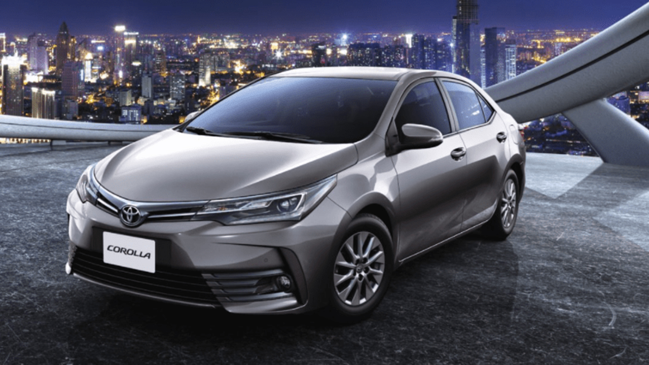 سعر ومواصفات Toyota corolla 2023 تويوتا كورولا 2023