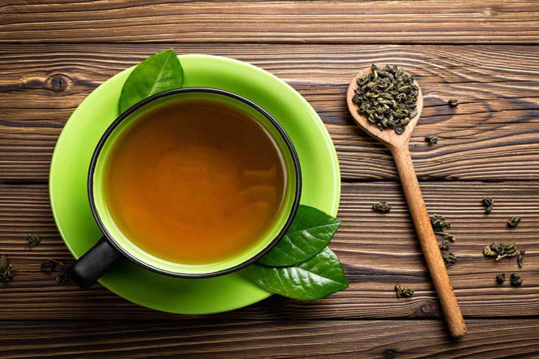 ماذا يحدث للجسم عند تناول كوب من الشاي الأخضر يومياً