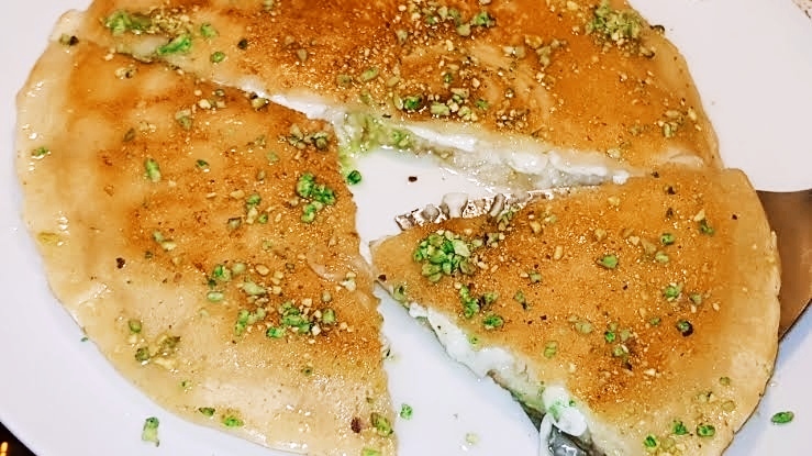 طريقة سهلة لقطايف بالجبنة قطايف رمضان بعجينة مثالية أحلى من جاهزة