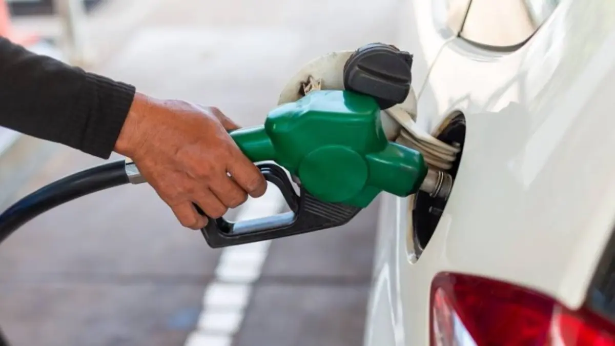 أسعار البنزين في الإمارات إبريل 2022 بعد زيادة الأسعار للبترول والغاز الطبيعي