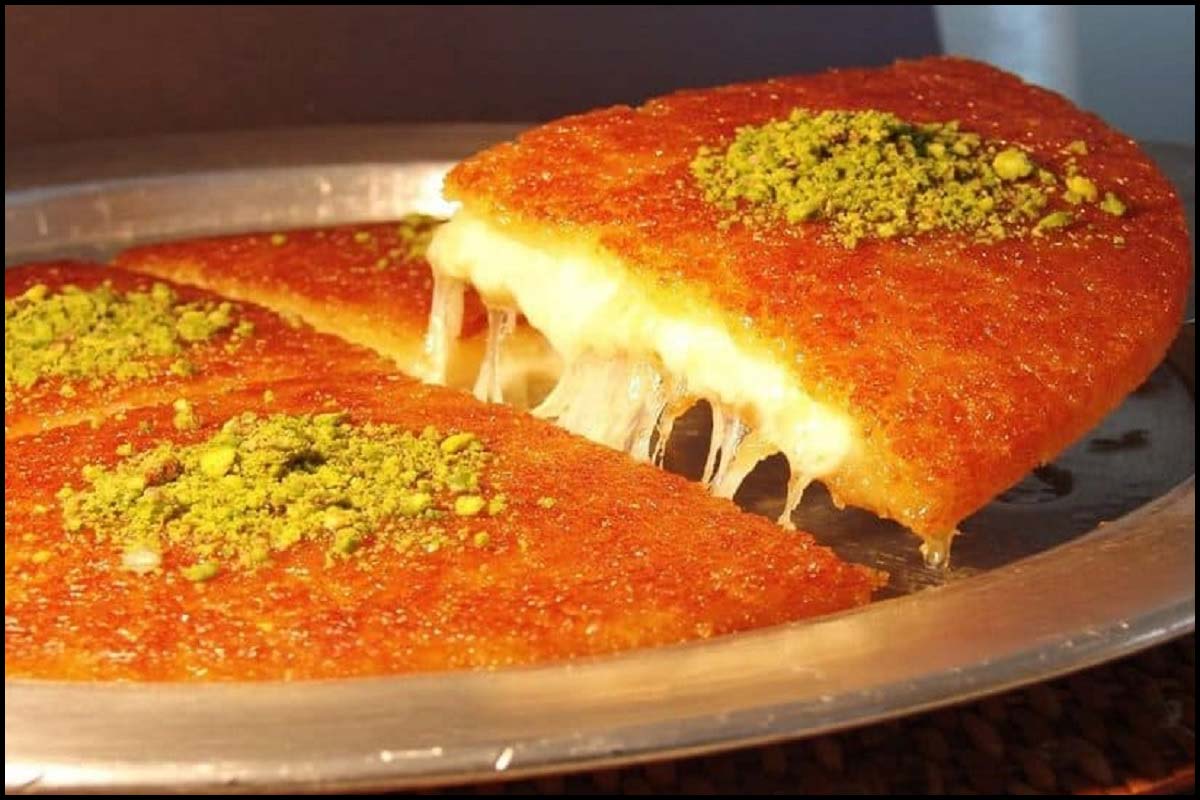 وصفة إعداد الكنافة النابلسية الأشهر بالجبنة.. أجمل طبق حلو في رمضان