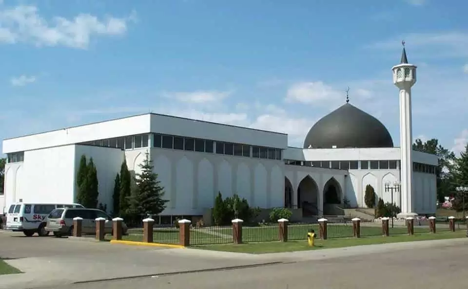 أي ساعة صلاة عيد الفطر 2023 في كندا || موعد صلاة العيد في كندا 2023 والمساجد التي تقام فيها الصلاة