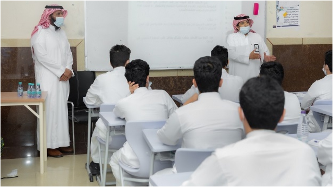 موعد اختبارات الدور الثاني لمكملي الثانوية العامة 1443 آليات امتحانات دور ثاني وزارة التعليم السعودية
