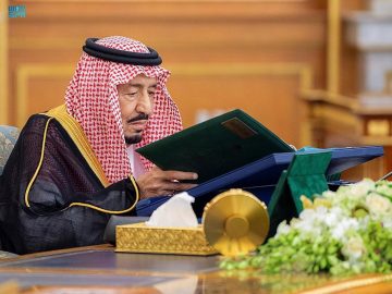 مجلس الوزراء السعودي يوافق على أن تتحمل الدولة التكاليف الإلكترونية لحاملي هيّا