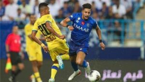 هل يشارك سالم الدوسري في ديربي الهلال والنصر 