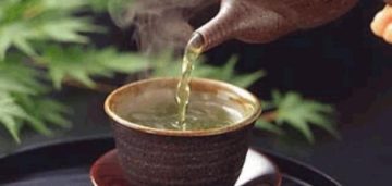 فوائد شاي الزهورات للصحة وطرق الاستفادة من الأعشاب الصحراوية